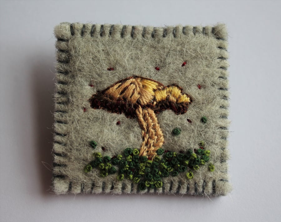 Mushroom in the Moss Embroidered Brooch