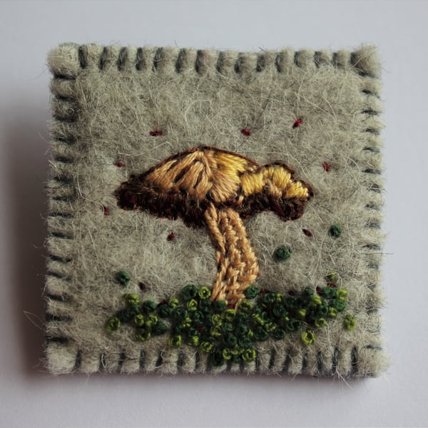 Mushroom in the Moss Embroidered Brooch