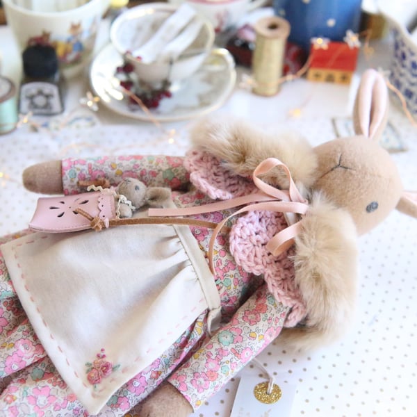 Heirloom Liberty Bunny - Betsy Ann pale pink