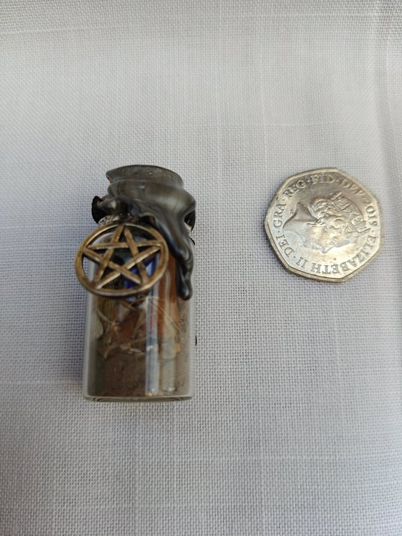 Mini spell Jar: Protection