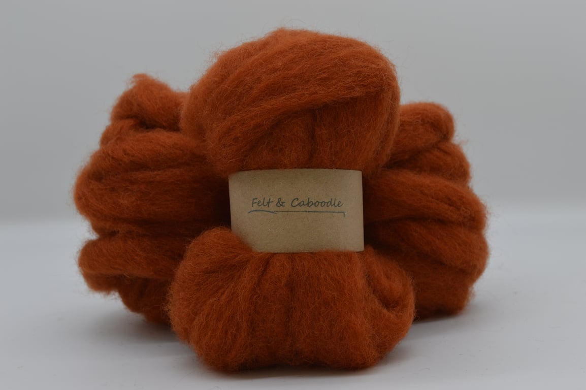 Rust Carded Corriedale wool fibre