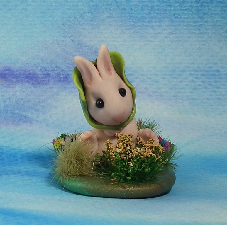 Baby rabbit 'Amelia' on floral tableau OOAK Sculpt by Ann Galvin