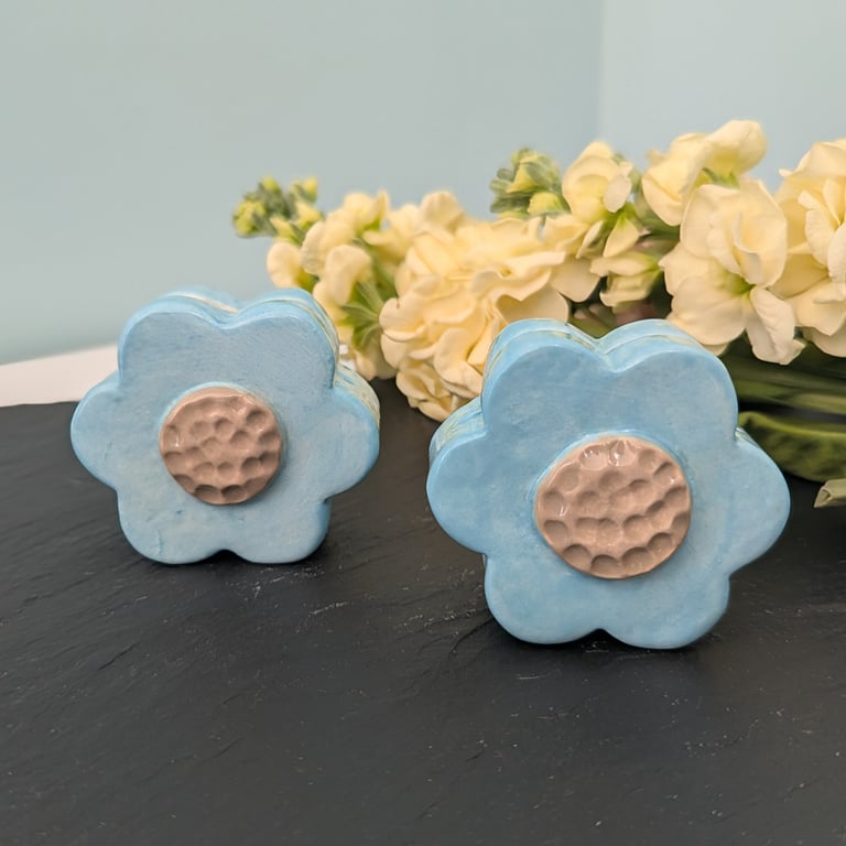 Pair of ceramic pastel turquoise flower photo stands