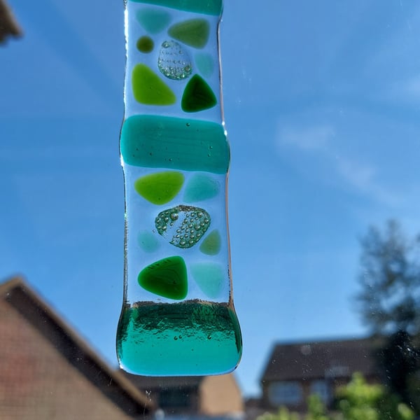 Green mosaic fused glass suncatcher, 3x13cm, handcrafted (42)