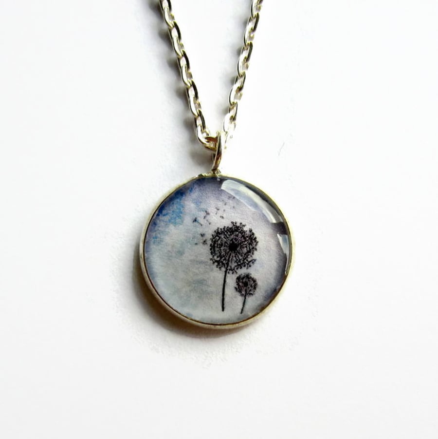 Blue Dandelion Clocks Necklace - 18mm