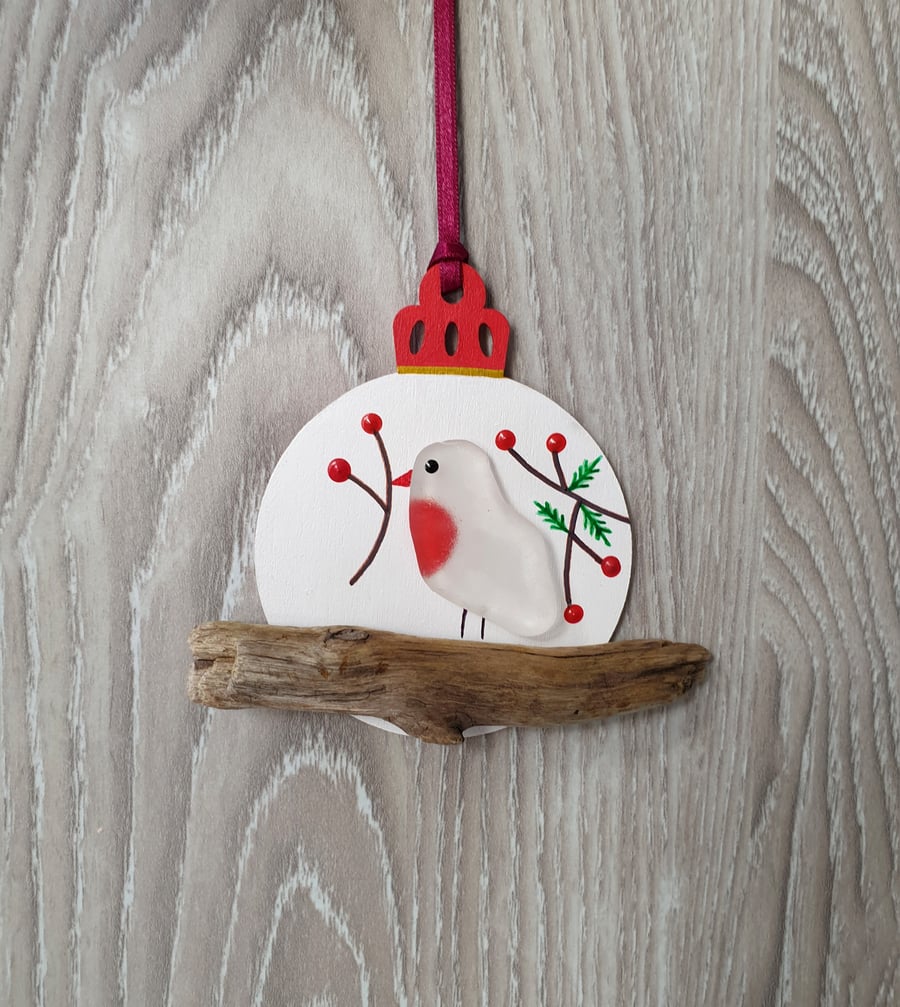 Sea glass and driftwood ROBIN