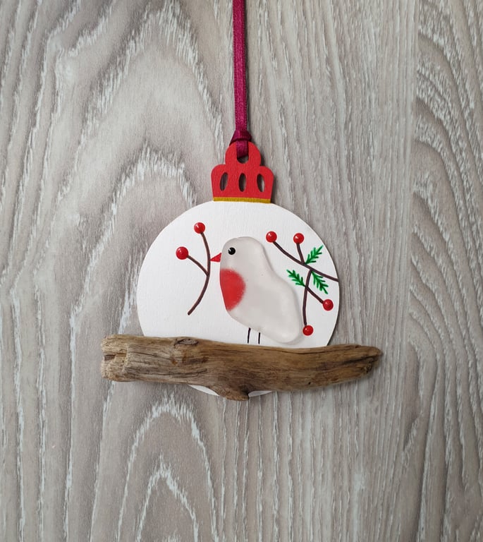 Sea glass and driftwood ROBIN