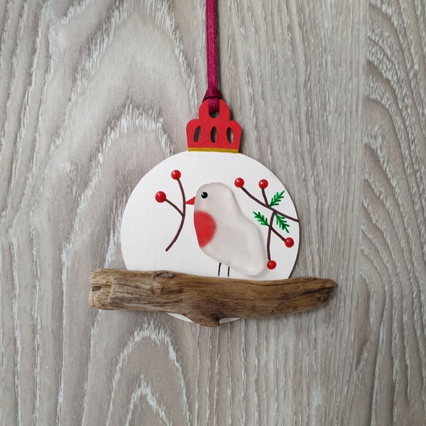 Sea glass and driftwood ROBIN