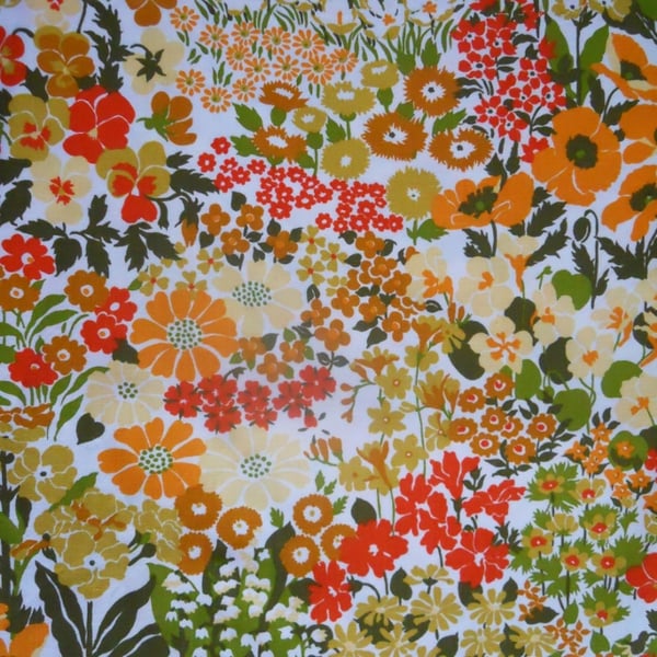 Citrus Summer Flowers COUNTRY GARDEN 70s 60s Vintage Fabric Lampshade option 