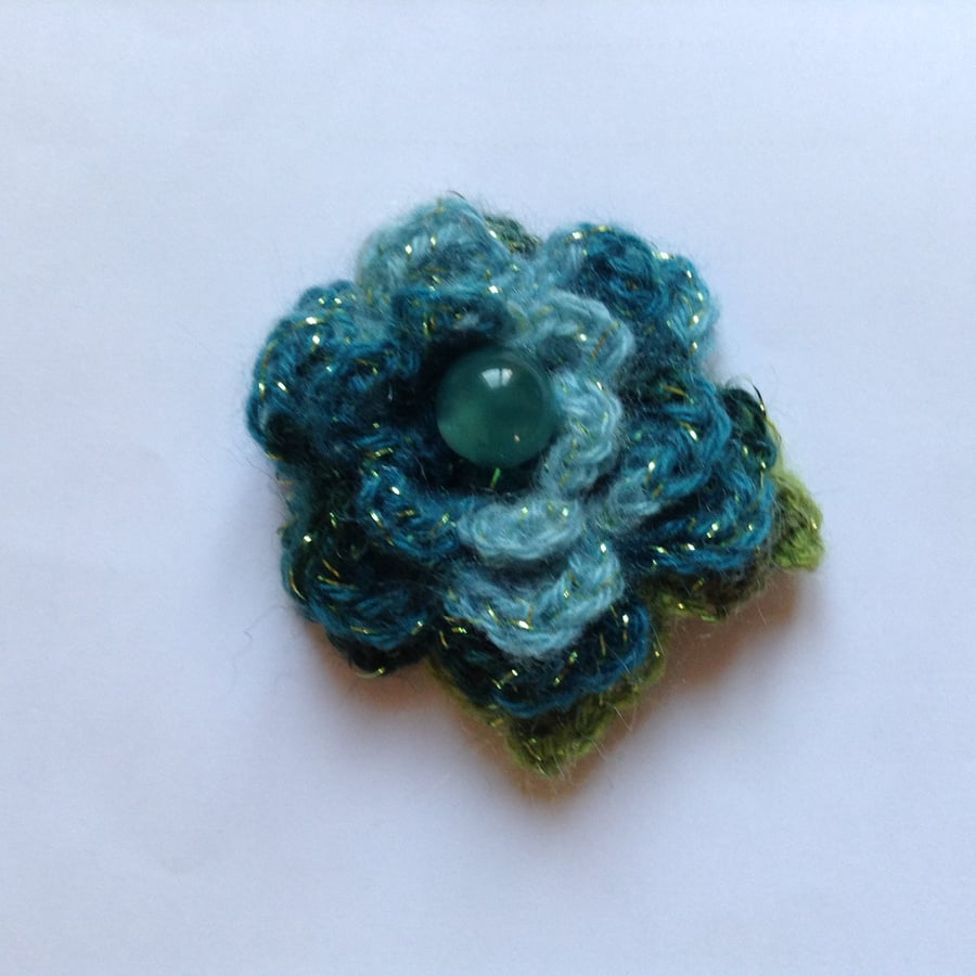 Crochet Flower Brooch Corsage in Shades of Turquoise 