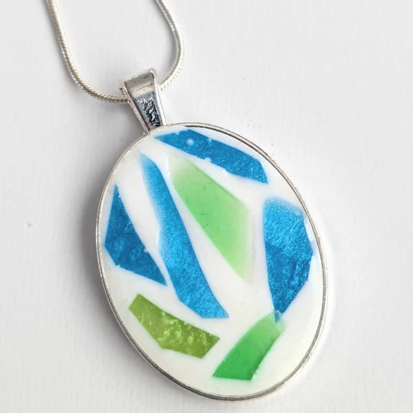 Oval Pendant With Mosaic Effect