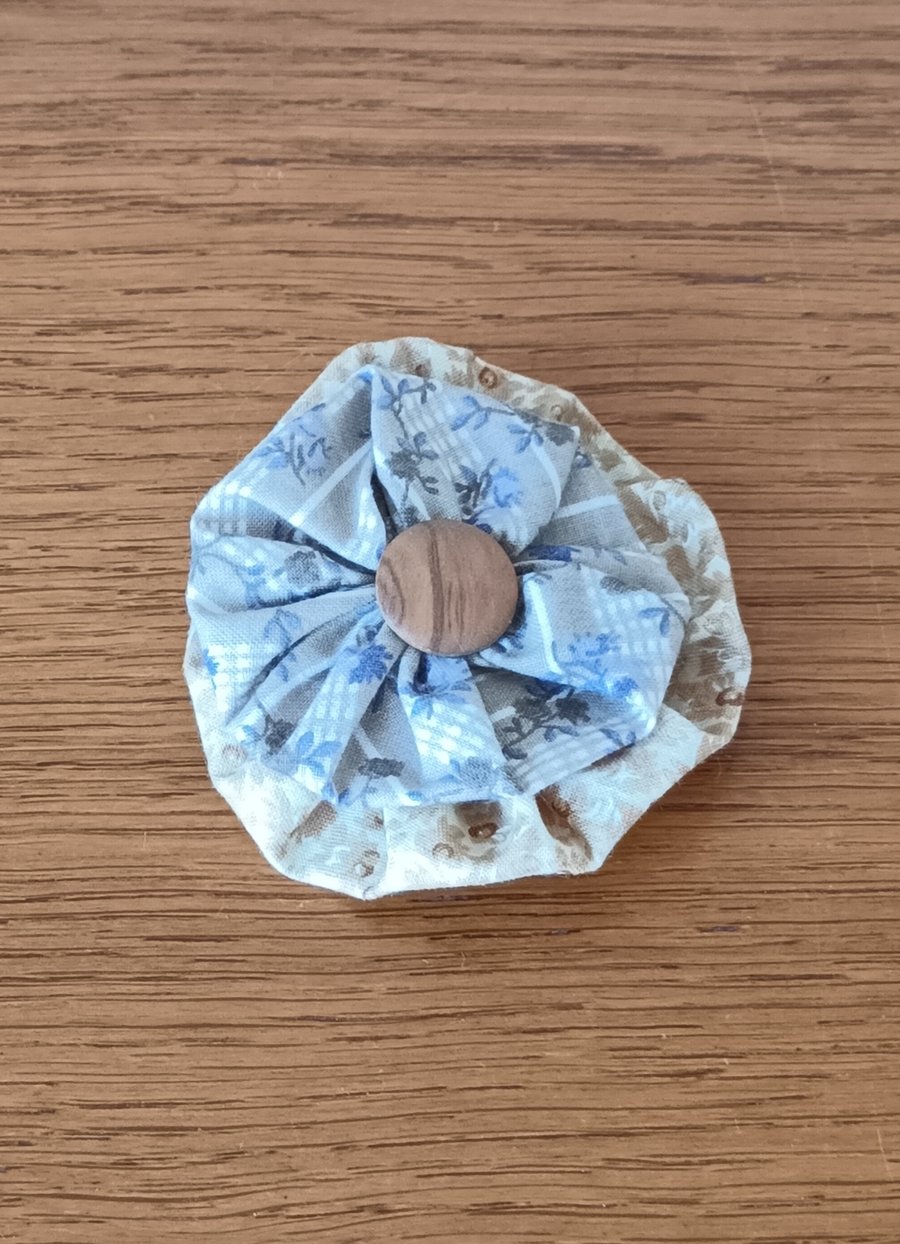 Fabric Button Brooch - Hand Stitched -Beige and Blue with Wooden Button