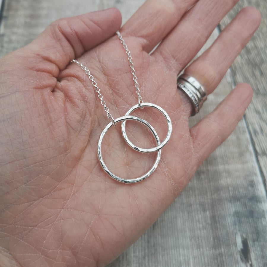 Two ring deals necklace silver