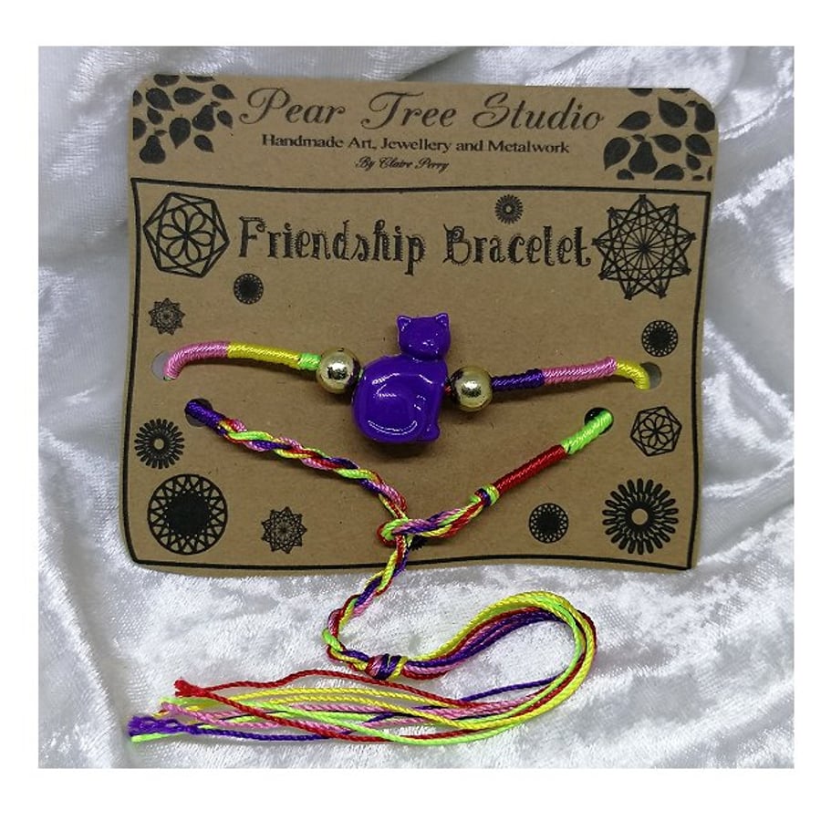 Friendship bracelet with Purple Cat bead.