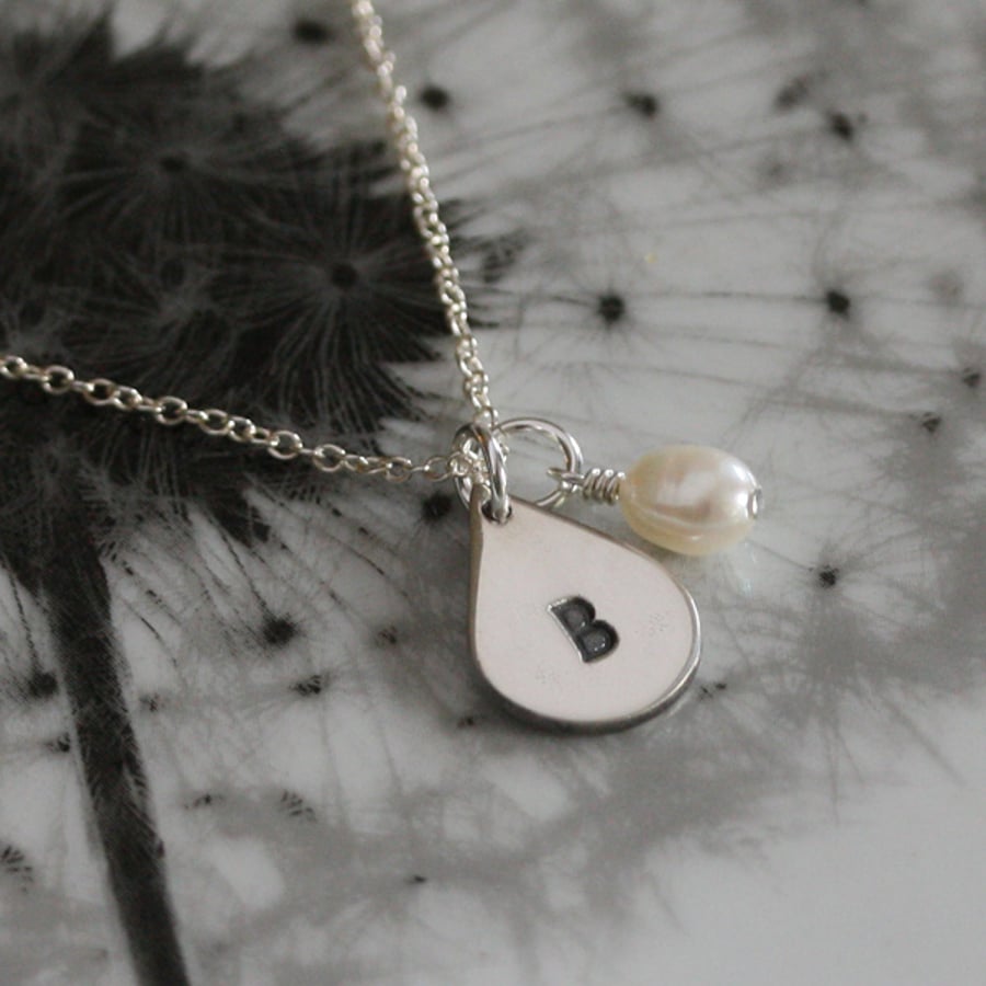Personalised Silver necklace with Pearl