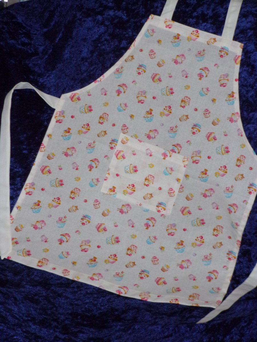 Childs Apron with Small Cupcakes