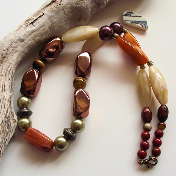 Bronze rich brown and cream bead necklace mixed large bead retro