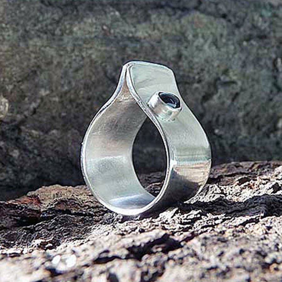 Sterling Silver Ring with Onyx stone