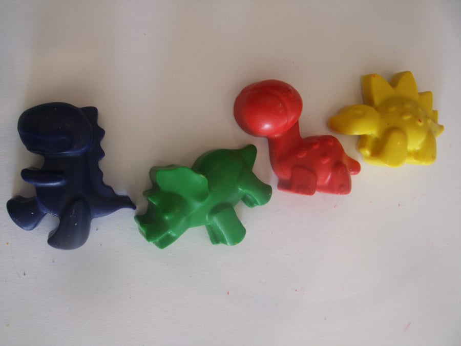 Dinosaur Crayons-Party bags, gifts, wedding favours etc...