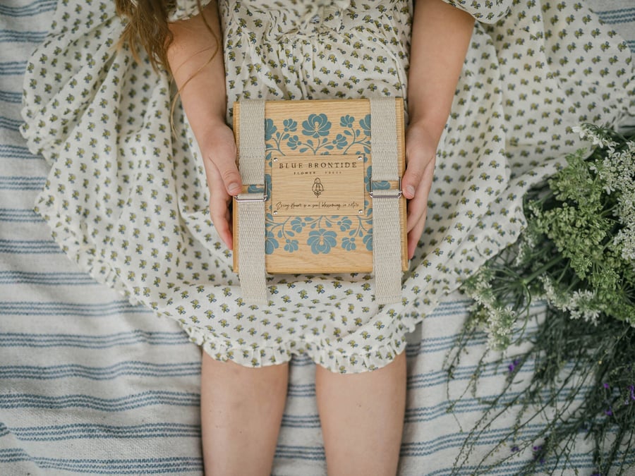 Flower Press - with straps - heirloom wooden flower presser, plant press 