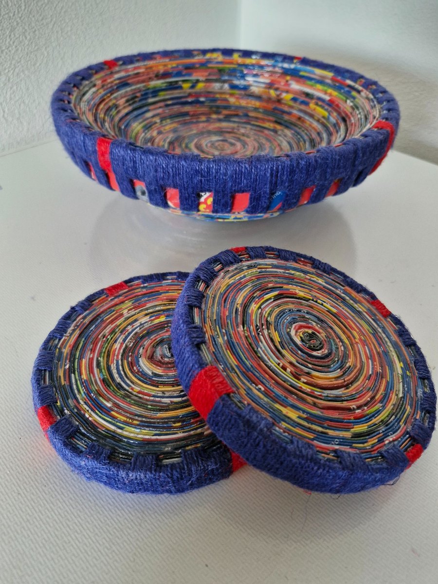 Handmade bowl and coasters to match