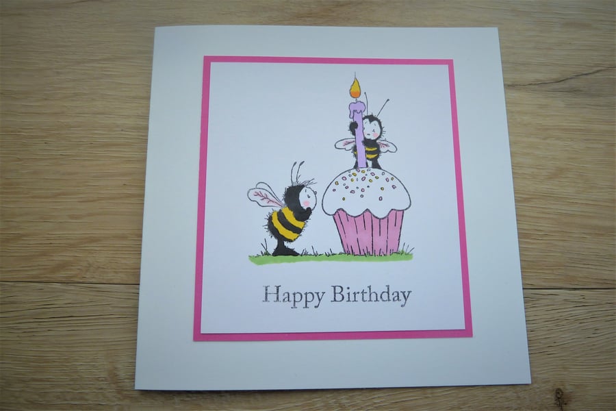 pink cupcake happy birthday bee card