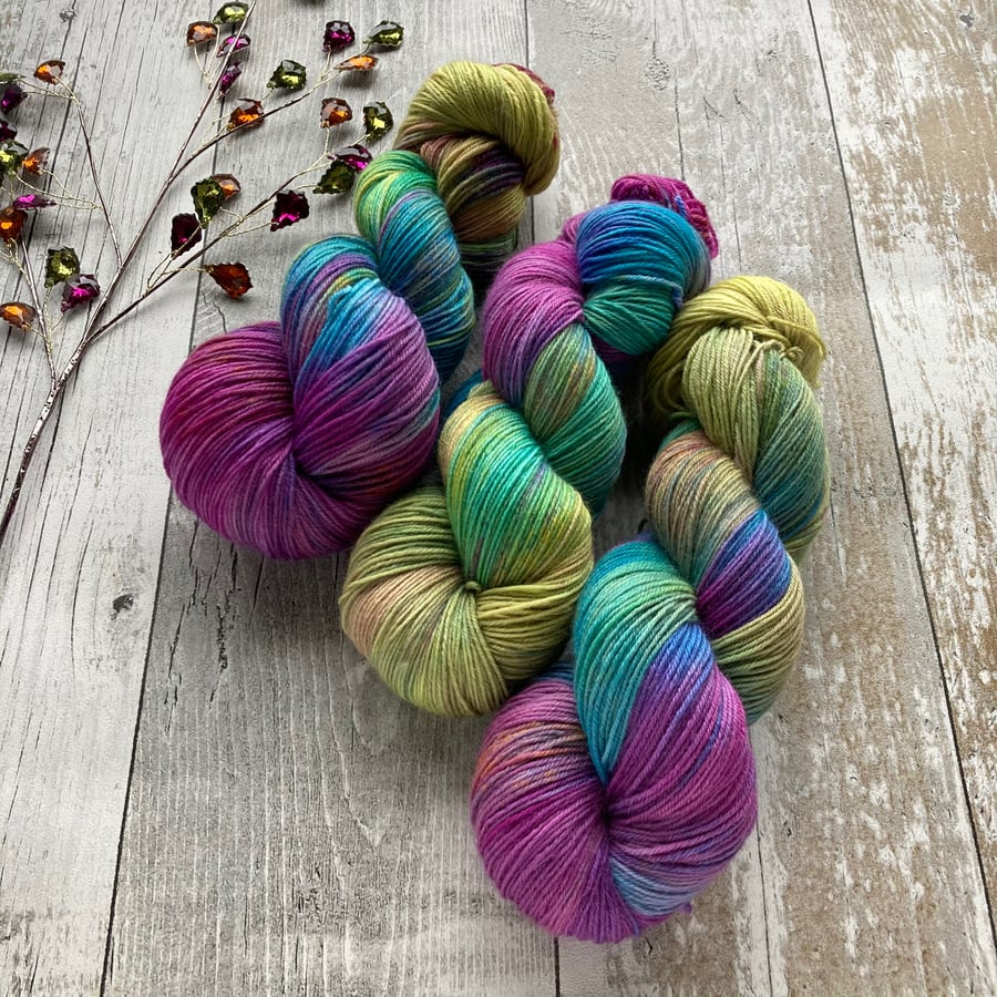 Hand dyed yarn 4 ply Polwarth Spindrift 100g