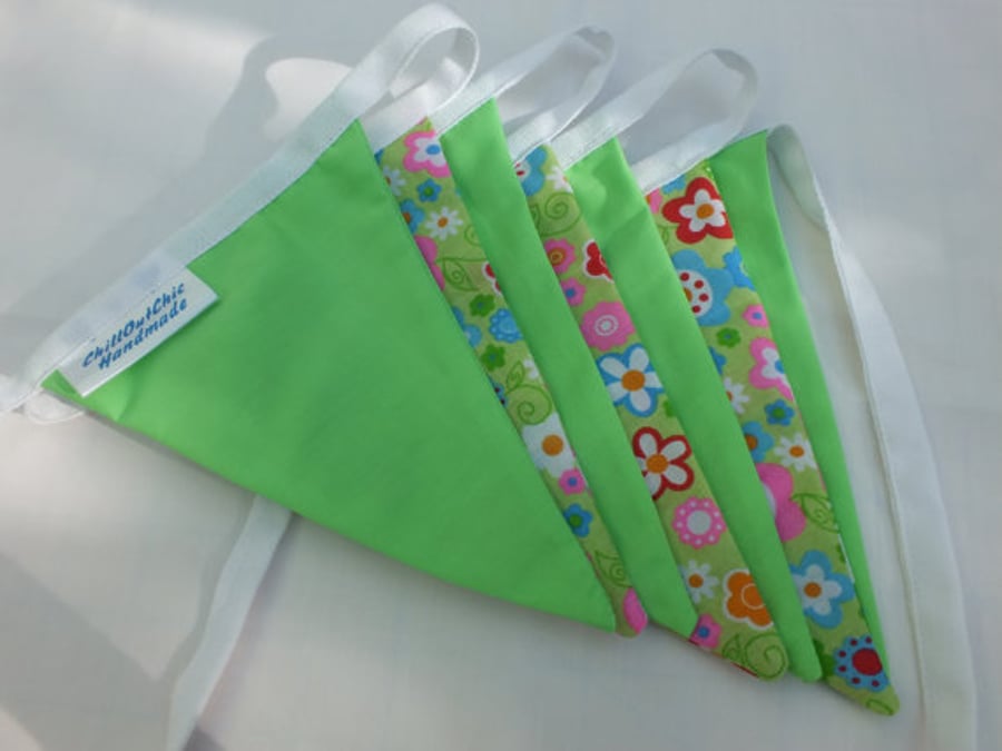 Lime Green Bunting Flower Retro Style 