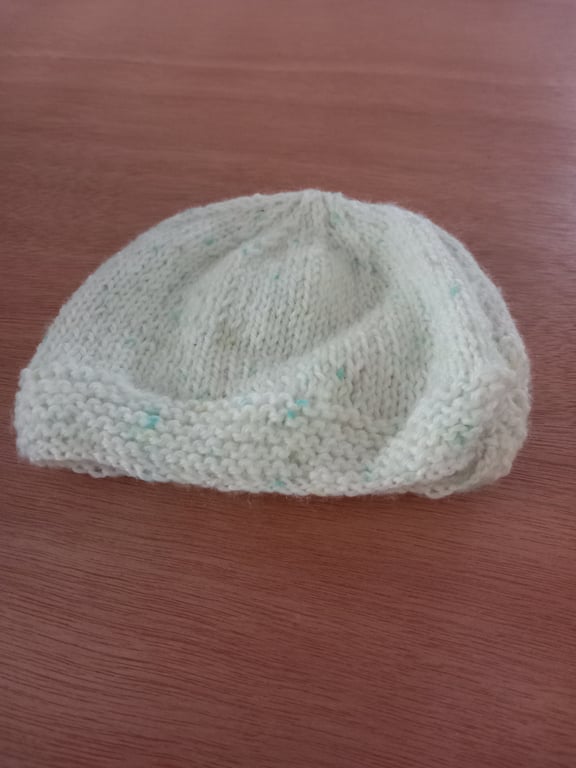 Hat beanie style gift for baby
