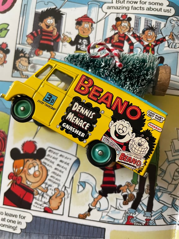 Vintage BEANO CHRISTMAS decoration, collectable die cast vehicles 