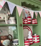Mini (dresser) bunting in shades of pink and blue - Image 5