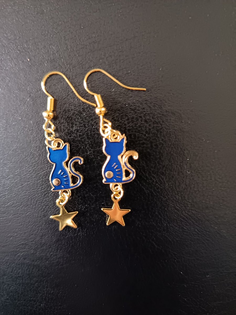 Celestial dark blue and gold cat and star dangle earrings (sun pattern)