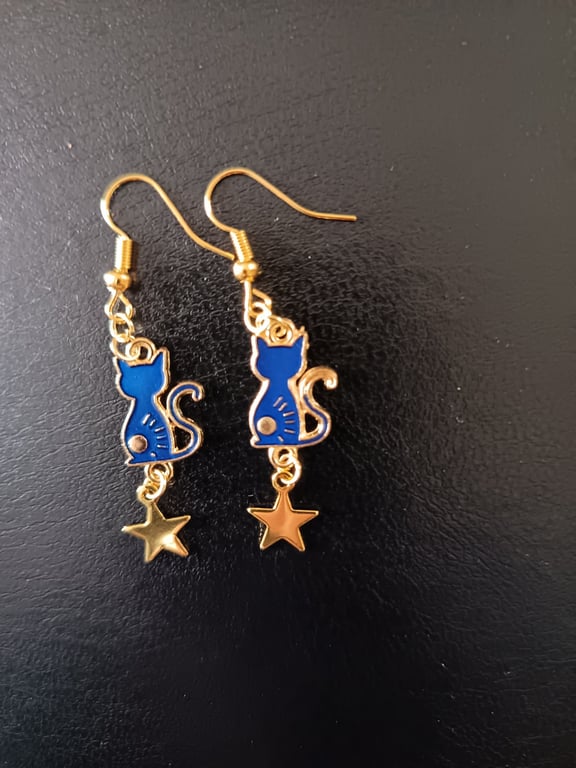 Celestial dark blue and gold cat and star dangle earrings (sun pattern)