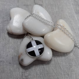 SPP01 St Piran's Cornish flag pendant and chain