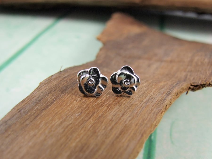 Tiny Sterling Silver Flower Stud Earrings