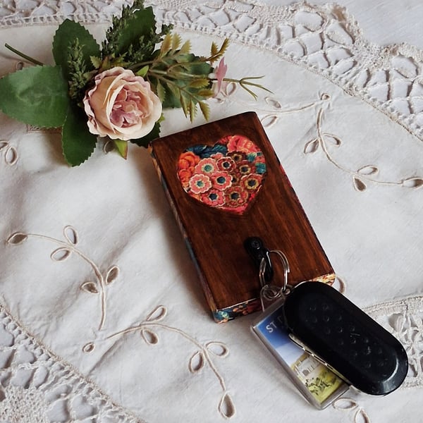 Wooden Keyholder, Jewellery Hanger Floral