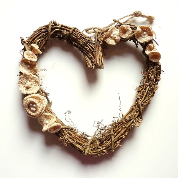 Rattan heart wreath - Linen wedding anniversary gift - Country style decor