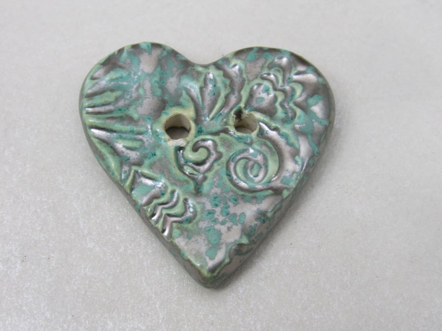 Medium Verdigris Green Brocade Texture Heart Shaped Ceramic Button