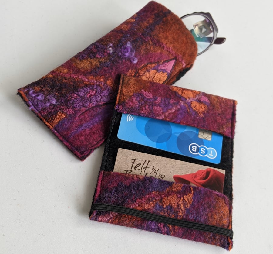 Credit card wallet: felted wool - pinks and oranges