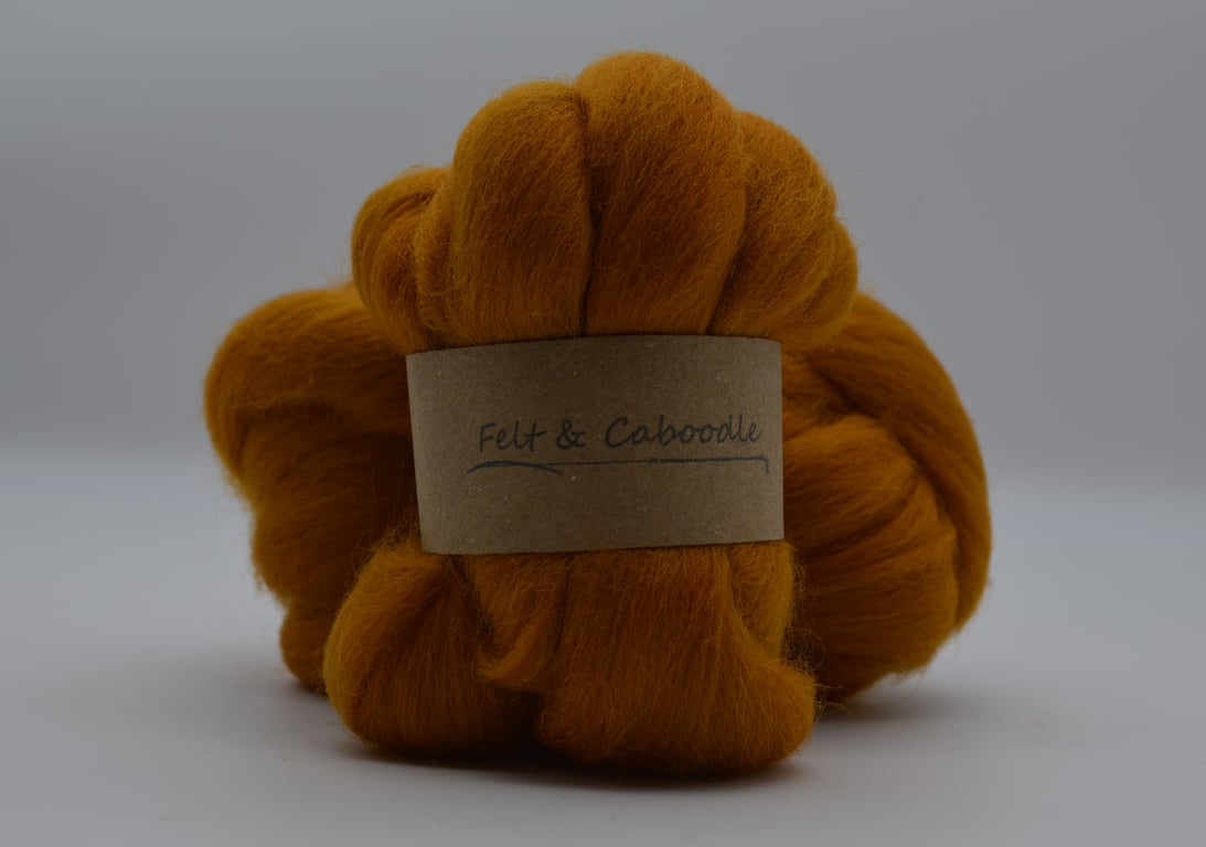 Old Gold Corriedale top