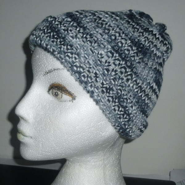 Hat Machine knitted acrylic beanie hat ( ref FA 4497 B1 )