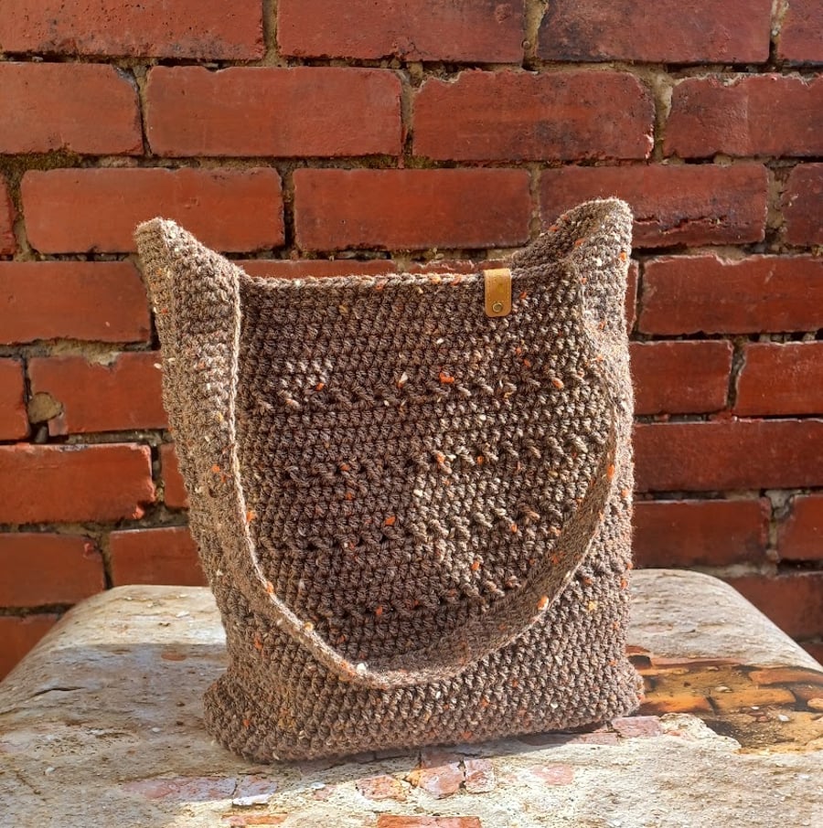 Crochet tweed tote bag, brown shoulder shopping bag, light summer beach bag