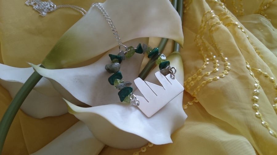 Sterling silver emerald city necklace 