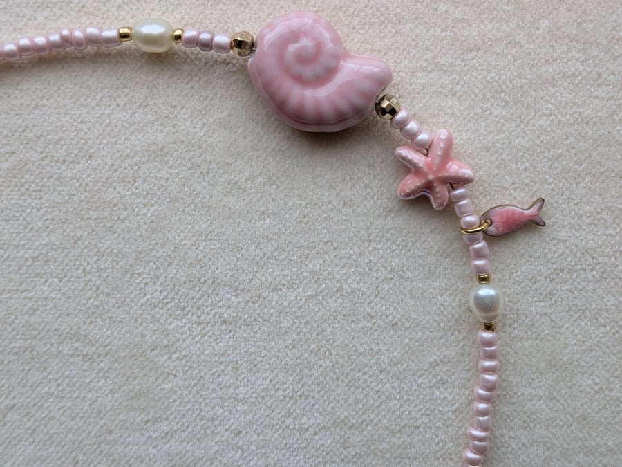 Beaded necklace 