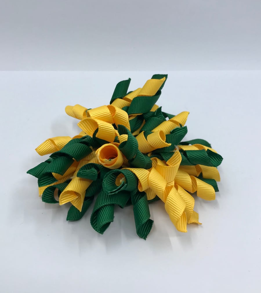 School 3 inch Forest Green and Yellow Gold Curly Corkers on Clips (pair)