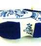 Delft clog pin cushion  - Image 4