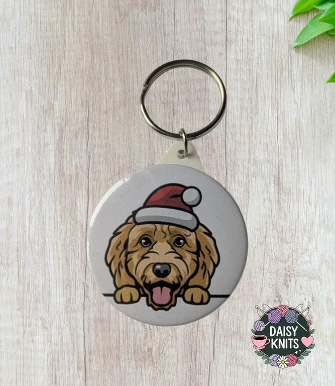 Goldendoodle Keyring with Santa Hat - Perfect Gift for Goldendoodle Owners