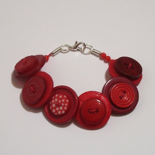 SALE: Red button bracelet 