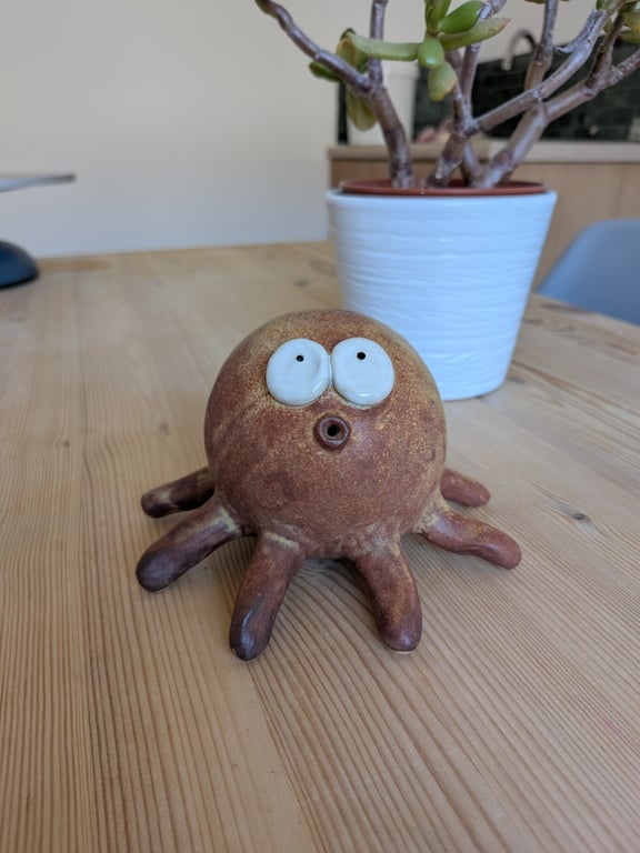 Ceramic octopus 