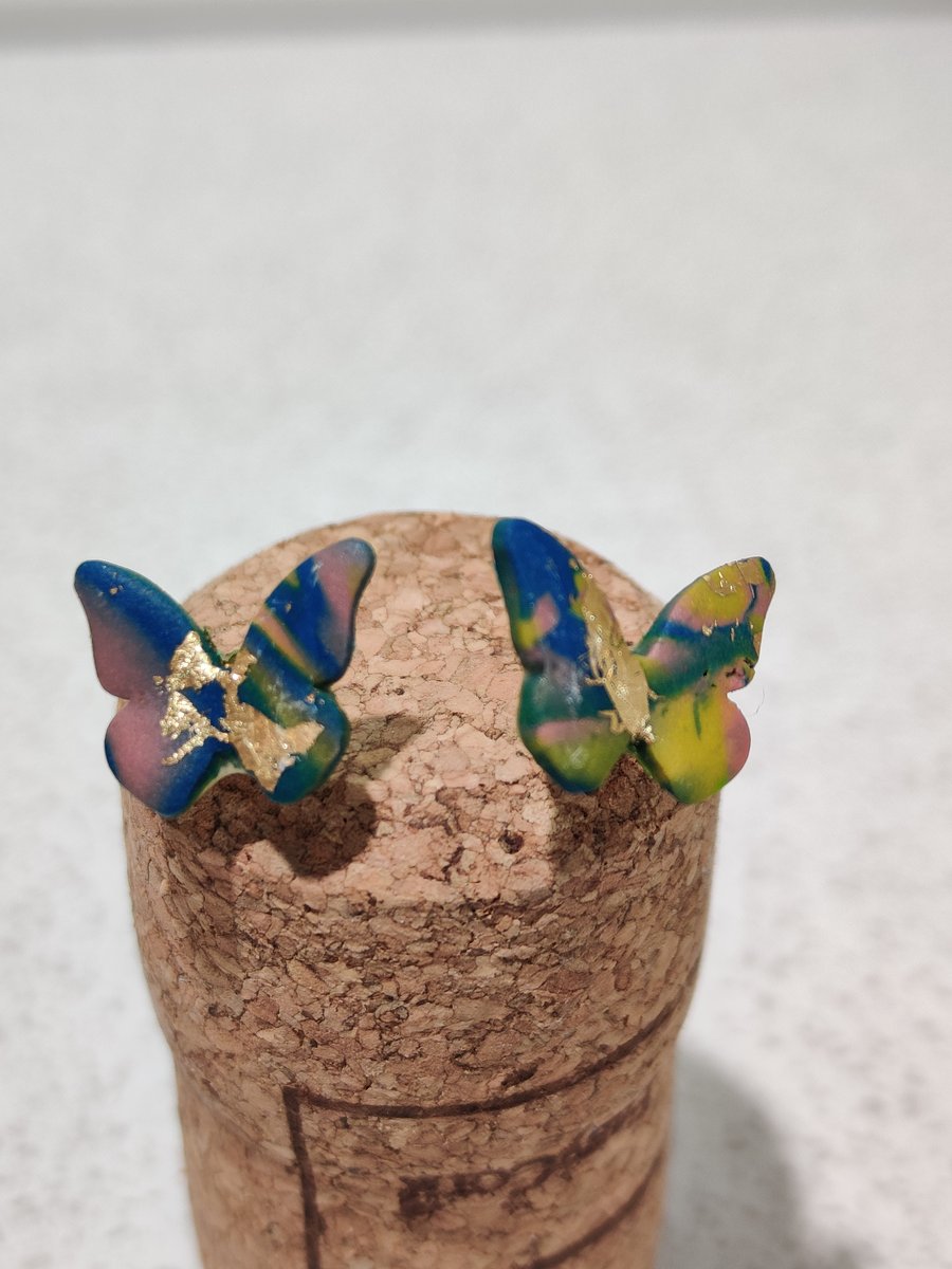  micro  butterfly stud earrings 